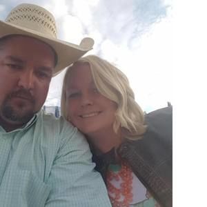 Meet your Posher, Mitzi